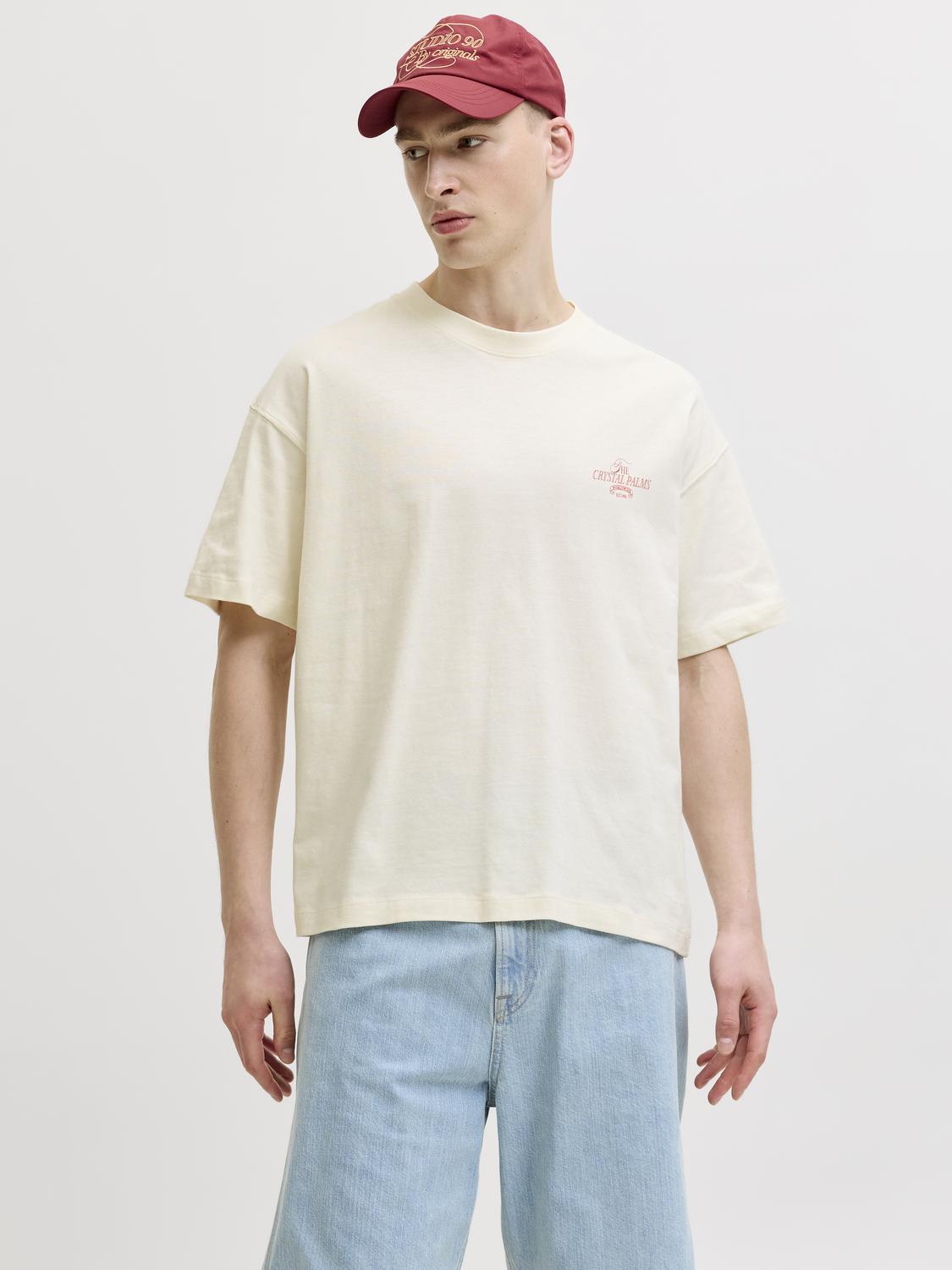 model_shot-front